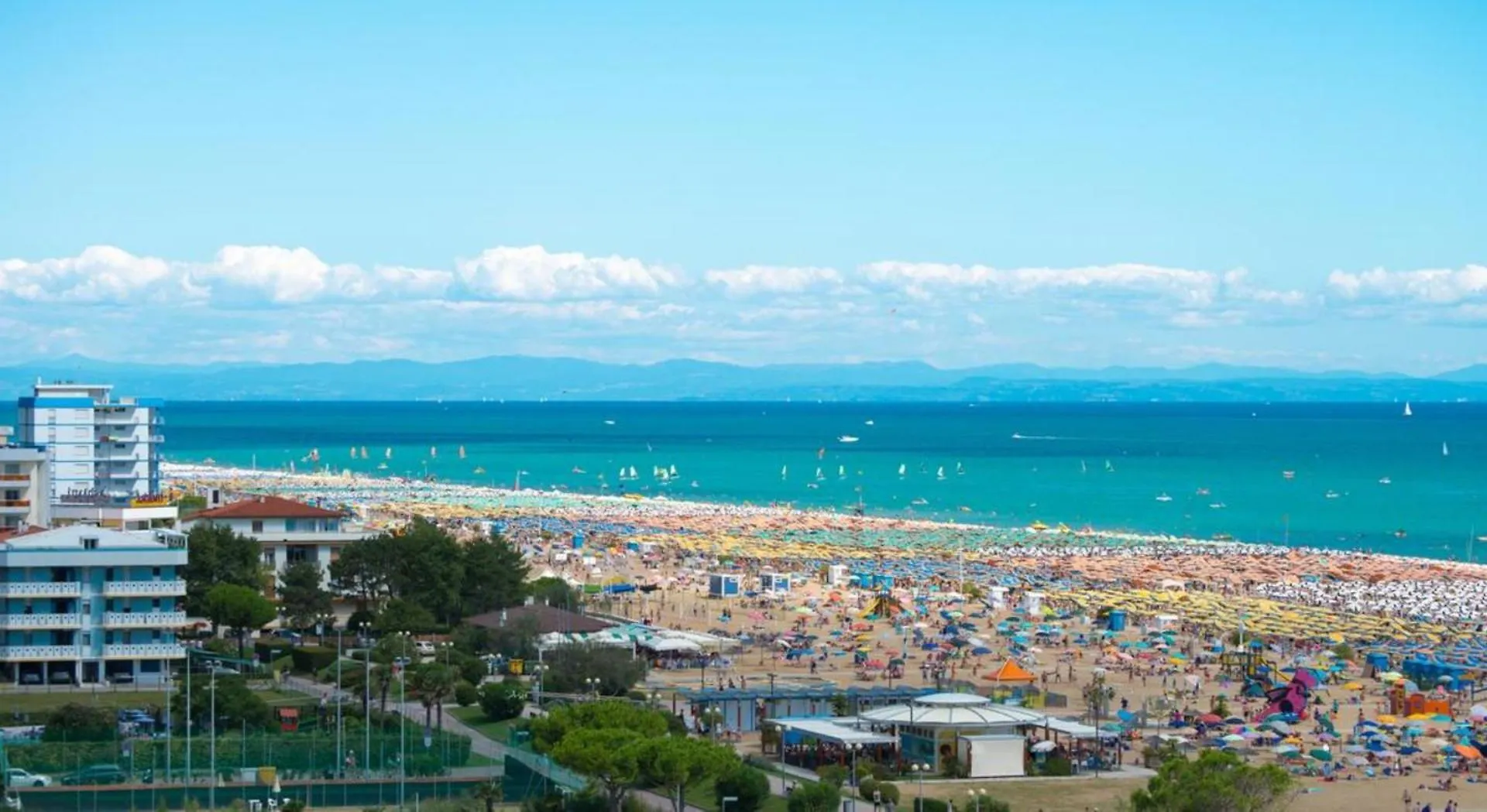 Three-Bedroom Apartment Very Close To The Beach Bibione