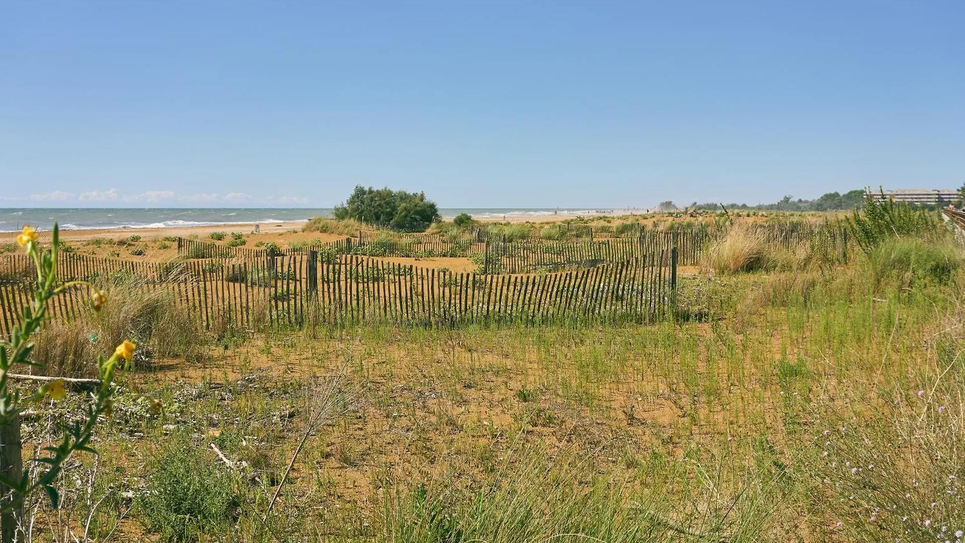 Three-Bedroom Apartment Very Close To The Beach Bibione